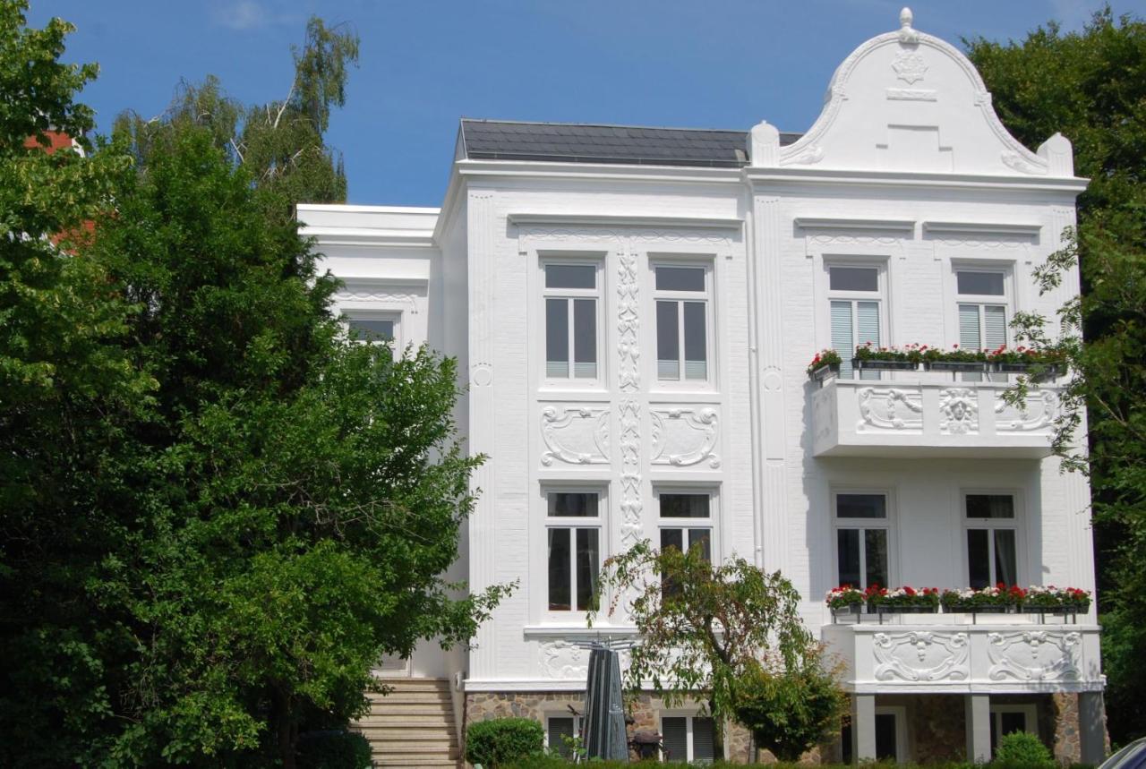 Haus Kapitaens Villa, Backkajuete Cuxhaven Exterior photo
